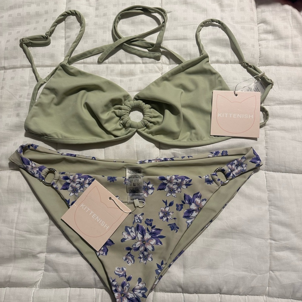 Kittenish 2 piece swimwear- ladies large NEw with tags!